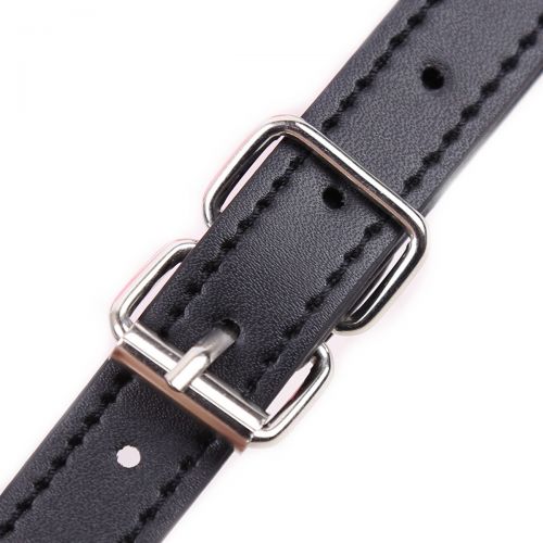 Кляп-губы черного цвета