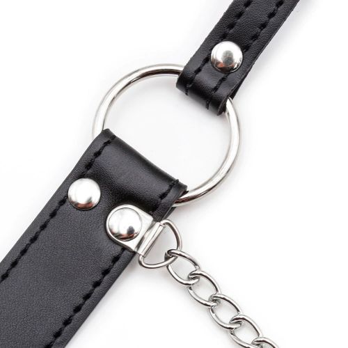 Черный кляп из силикона с зажимами для сосков