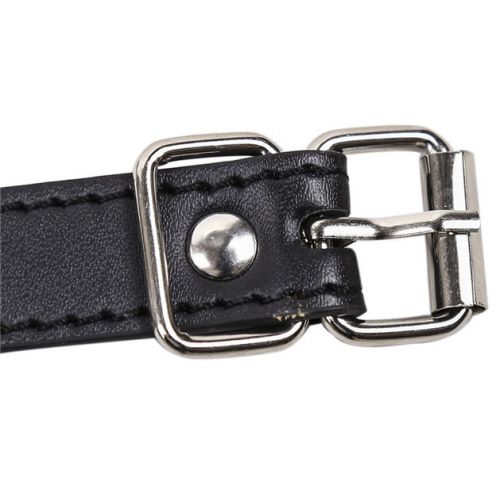 Маска на лицо с черным кляпом-косточкой