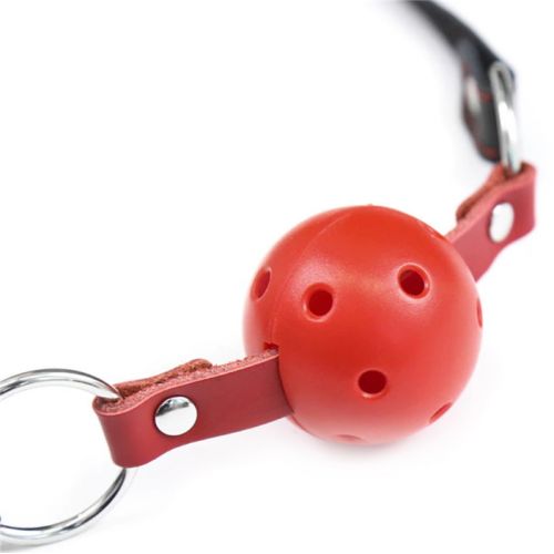 Красный дышащий кляп-шар 