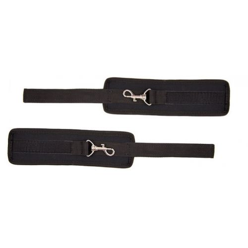 Наручники черного цвета с липучкой