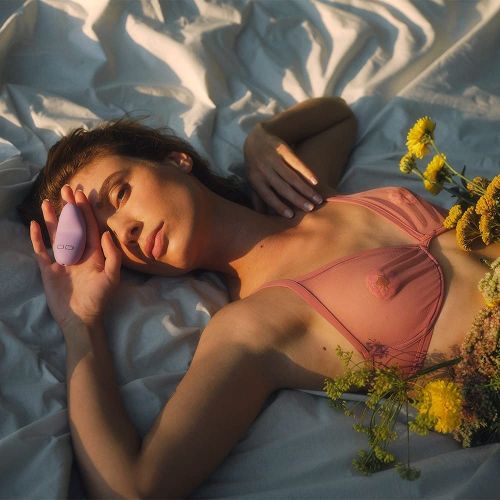 Компактный вибромассажер Lelo Lily 2