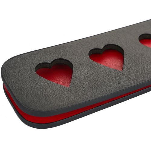 Пэдл черно-красный с сердечками