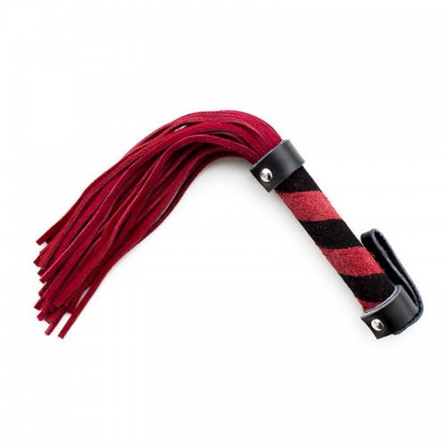 Компактная красно-черная плеть из замши 27 см