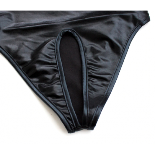 Сексуальное черное боди с открытой грудью