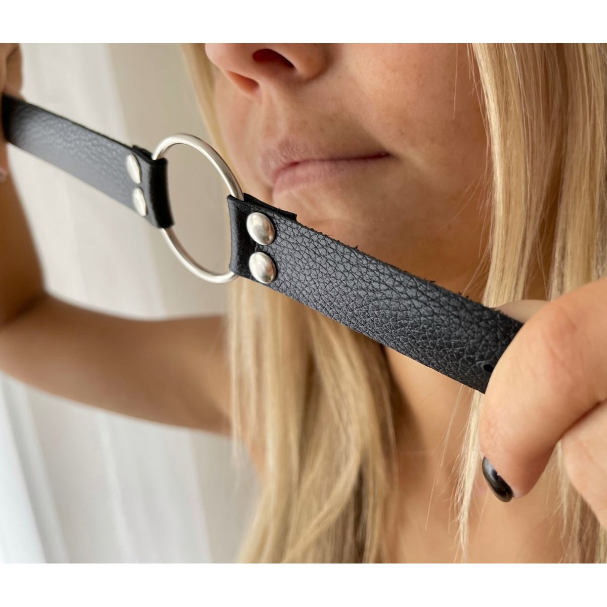 Черный кляп из натуральной кожи