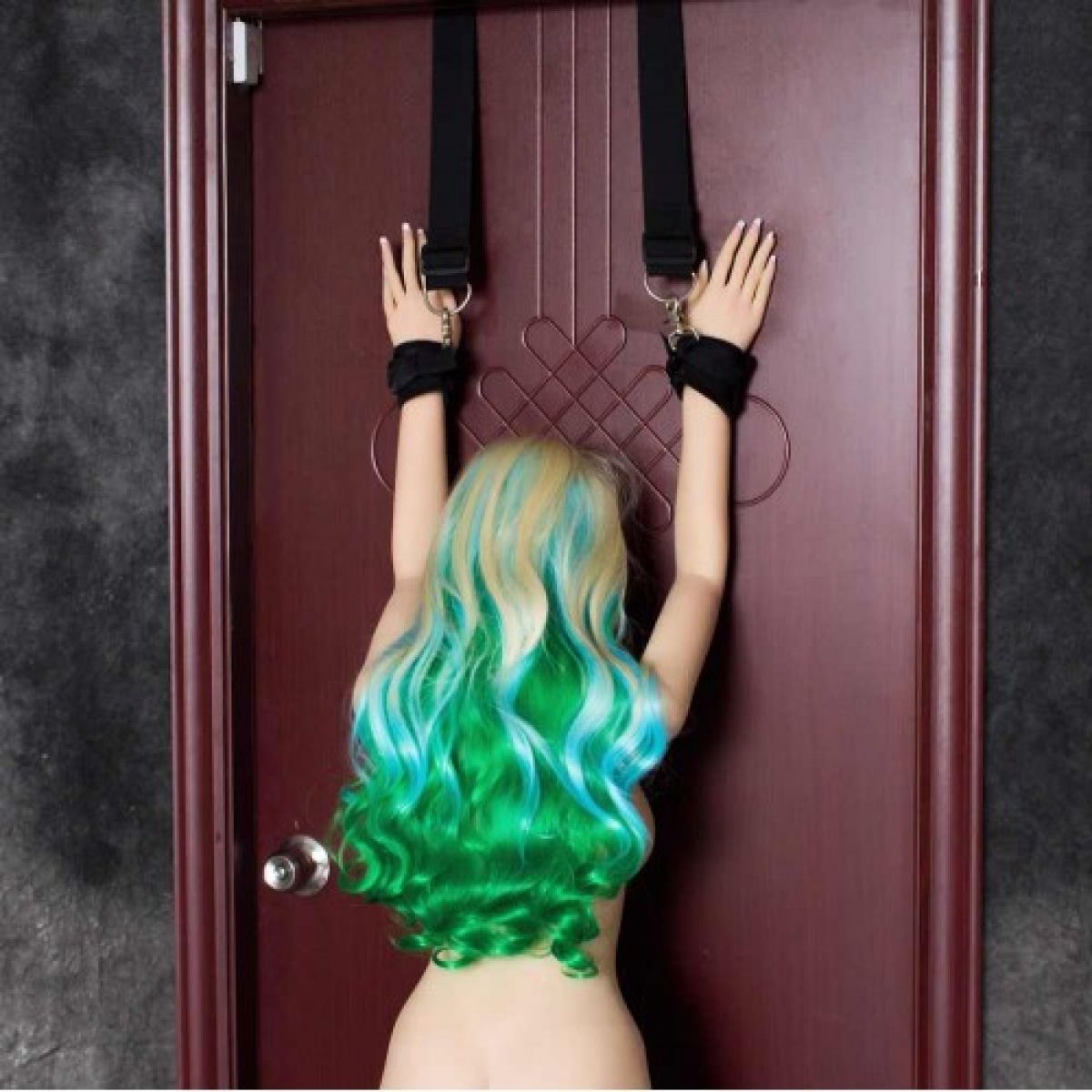 Крепления для подвесного бондажа к двери