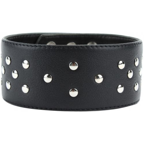 Широкий кожаный чокер с заклепками