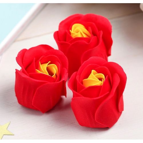 Мыльные лепестки в шкатулке-сердце Скрываю очевидное