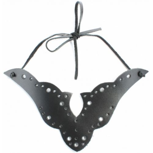 Черный резной чокер из натуральной кожи