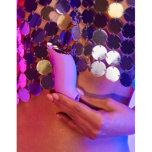 Перезаряжаемый стимулятор клитора с подвижным язычком Love to Love Believer Viva Mauve
