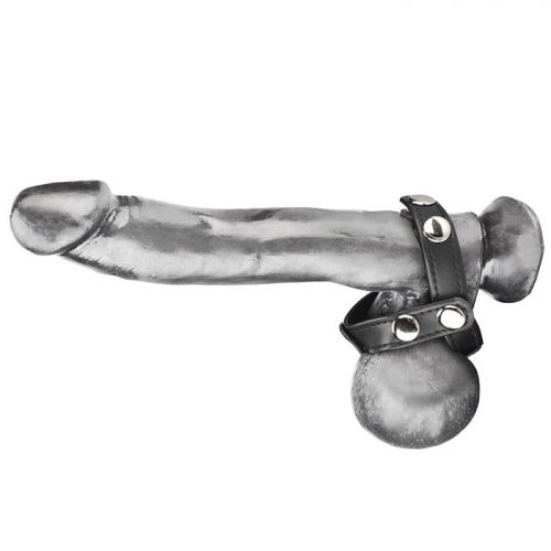 Кольцо на пенис с разделителем мошонки из искусственной кожи на клепках T-Style Cock Ring