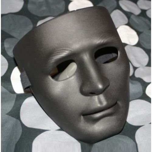 Чёрная маска на всё лицо