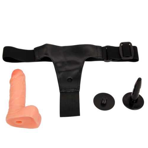 Реалистичный страпон с мошонкой на трусиках 15 см