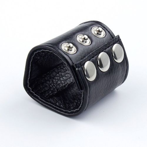 Хомут-утяжка для мошонки на заклепках