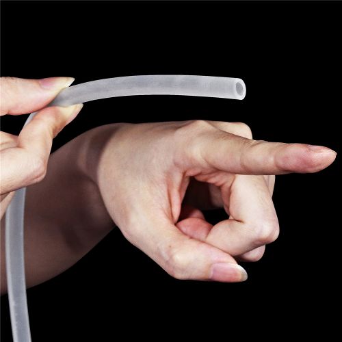 Реалистичный фаллос с имитацией семяизвержения Lovetoy Squirt Extreme 23 см