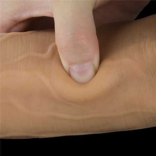 Реалистичный фаллос с высоко посаженной мошонкой Lovetoy Silicone Cock 30 см