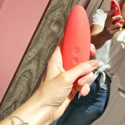 We-Vibe Melt вакуумно-волновой клиторальный стимулятор