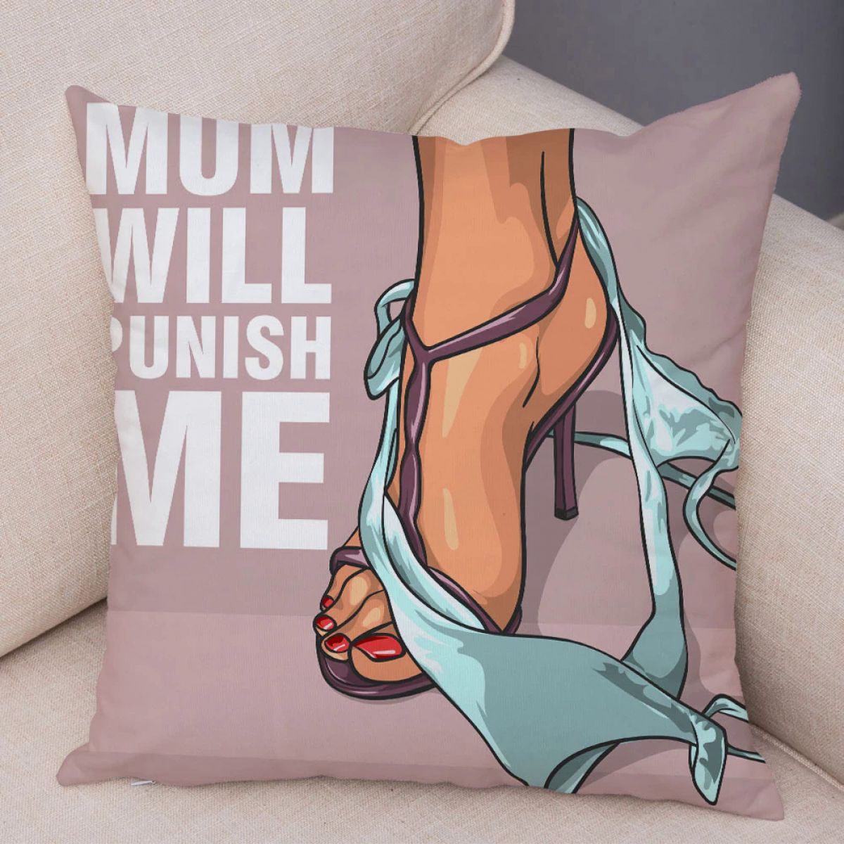 Наволочка на подушку с эротическим принтом 