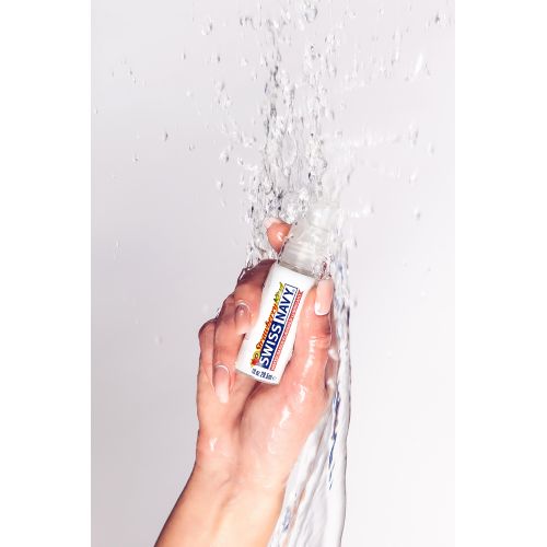 Лубрикант ароматизированный Swiss Navy, клубника и киви, водная основа, 29,5 мл Лубрикант ароматизированный Swiss Navy, клубника и киви, водная основа, 29,5 мл