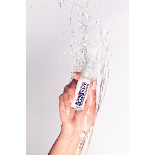 Лубрикант ароматизированный Swiss Navy, дикая вишня, водная основа, 29,5 мл Лубрикант ароматизированный Swiss Navy, дикая вишня, водная основа, 29,5 мл